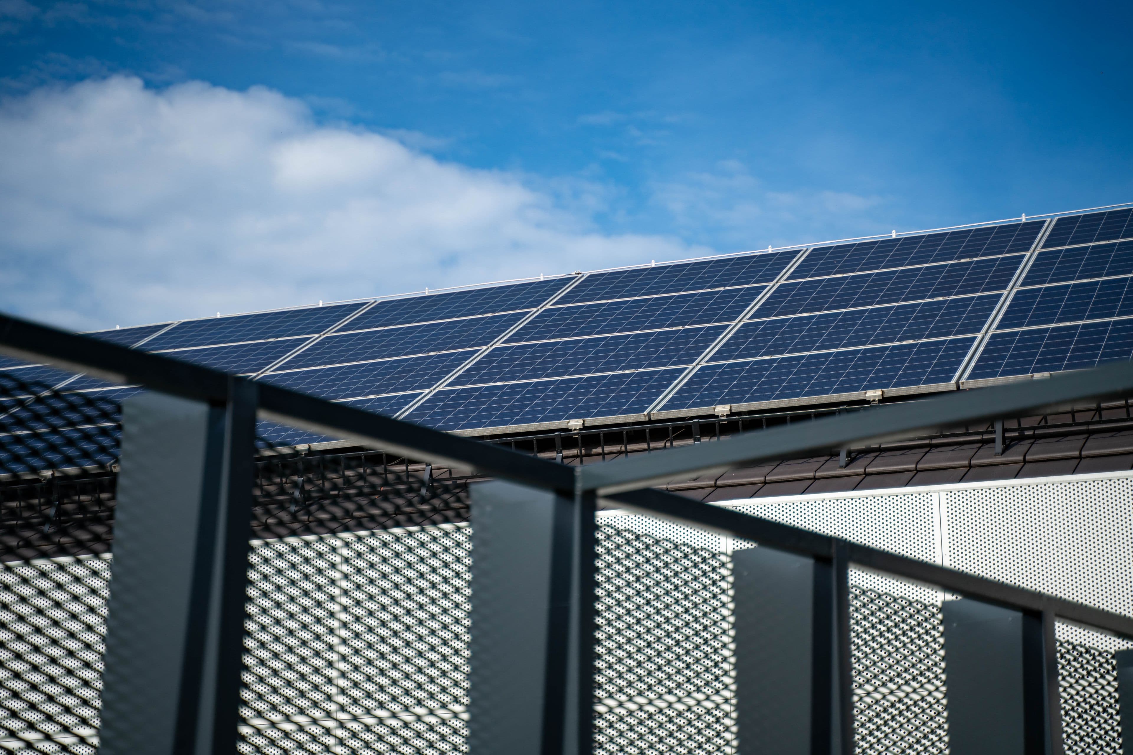 Solar & Renewable Energy